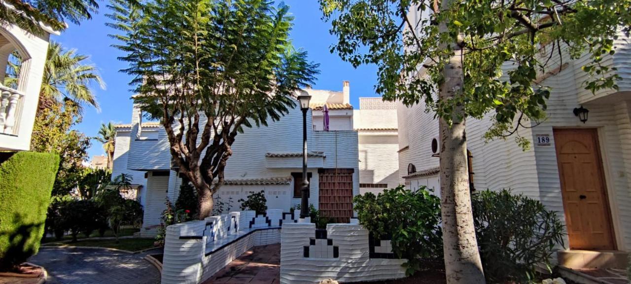 Townhouse With Bbq And Pools - Costa Hispania Puerto Marino المظهر الخارجي الصورة
